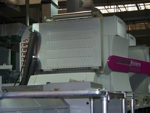 波斯特印刷机加装UV系统